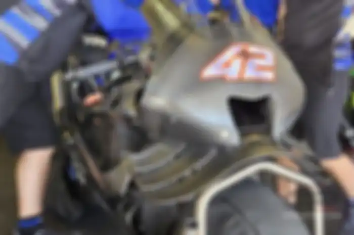 Aero-Fairing Yamaha YZR-M1 berubah total pada sesi tes Jerez