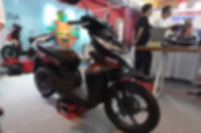 Modifikasi motor listrik Honda BeAT garapan Nagara di PEVS 2024.