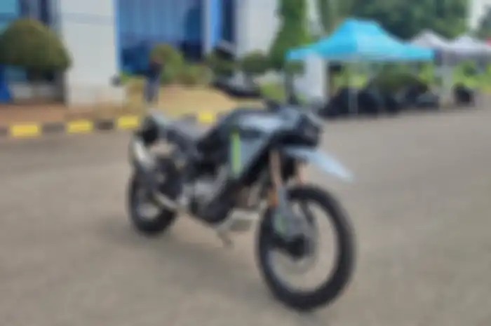 Motor adventure CFMoto 450 MT.