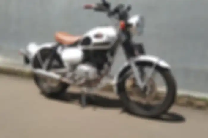 Hasil modifikasi motor Kawasaki W175 Vintage ala Tauco Custom Motorcycle.