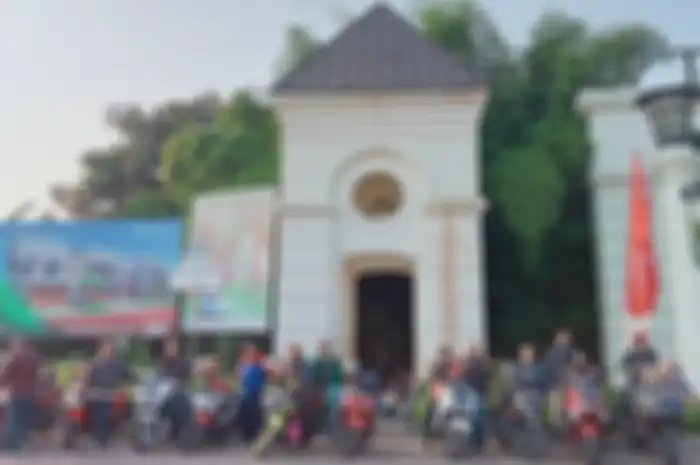 Sebelum ngegas bareng, tikum family gathering pegawai UPN Veteran Jakarta di Kahuripan