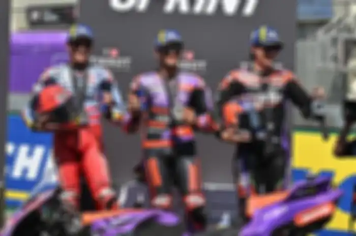 Podium Sprint Race MotoGP Prancis 2024, Jorge Martin (tengah), Marc Marquez (kiri) dan Maverick Vinales (kanan) terungkap ada 2 golongan pembalap