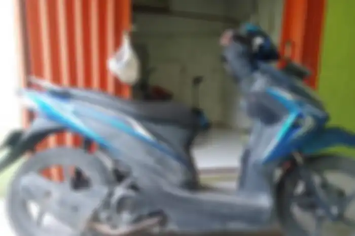 Lelang motor murah berupa Honda Vario di Jakarta.
