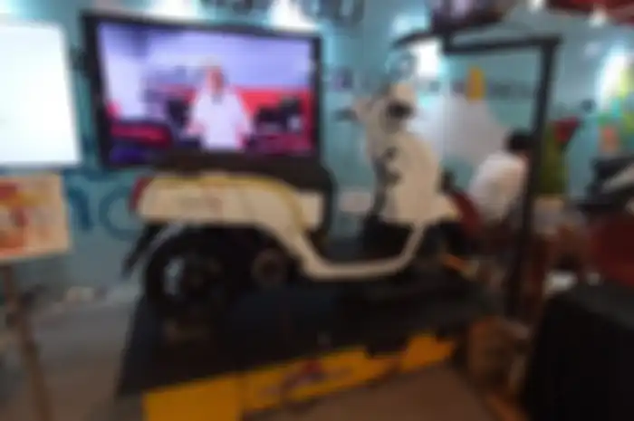 Modifikasi motor listrik basis Yamaha Fazzio.