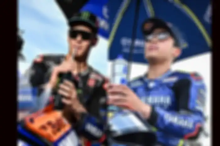 Fabio Quartararo (kiri) dan Ayumu Sasaki (kanan) tampil dalam postingan video, bukti Yamaha pamer punya skuat pembibitan pembalap MotoGP masa depan