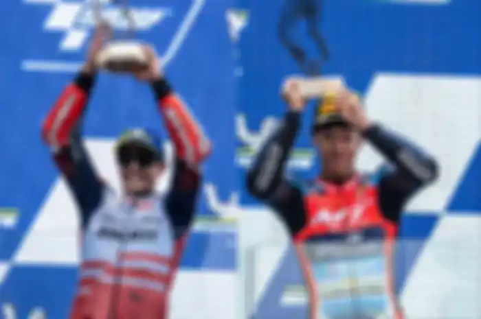Marc Marquez (kiri) dan Ai Ogura (kanan) pembalap dengan penampilan epik di MotoGP Prancis 2024, tak disangka kedua punya banyak persamaan