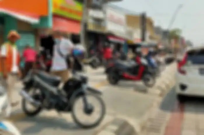 Tukang parkir liar sering bikin masalah memalak uang parkir dan meresahkan, Dishub DKI Jakarta siapkan CCTV untuk melakukan pantauan.