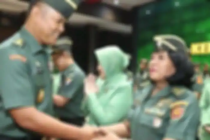 Mayjen TNI dr Dian Andriani Ratna Dewi yang mendapatkan kenaikan pangkar Jenderal Bintang 2