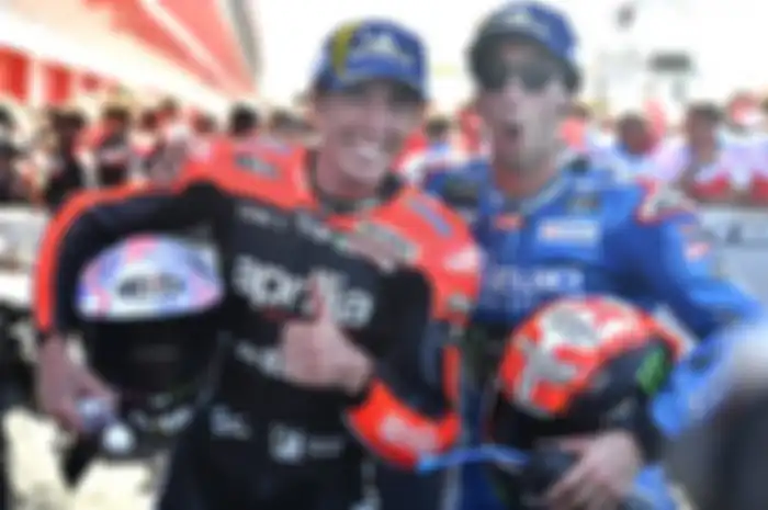 Aleix Espargaro (kiri) dan Alex Rins pembalap paling relevan sebut sirkuit MotoGP Catalunya 2024 kampun halamannya