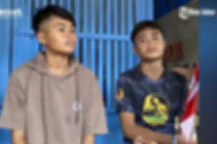 Sopyah rela berpenampilan seperti laki-laki demi bekerja sebagai buruh bangunan.