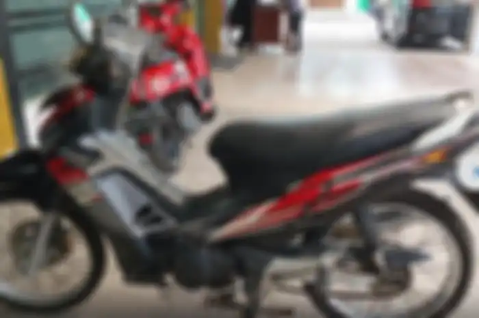 BBM Pertamina termasuk Pertalite dikabarkan naik harga, tidak masalah untuk motor irit bensin Honda Supra X siap dilepas Rp 3 jutaan.