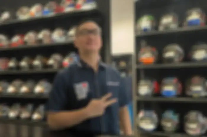 The Herry Chayadi pemilik THC Helmet blak-blakan cerita soal awal mula berbisnis helm sampai merengkuh kesuksesan.