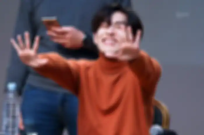 Ilustrasi tanggal lahir yang mudah mencintai (dalam foto Wonpil Day6)