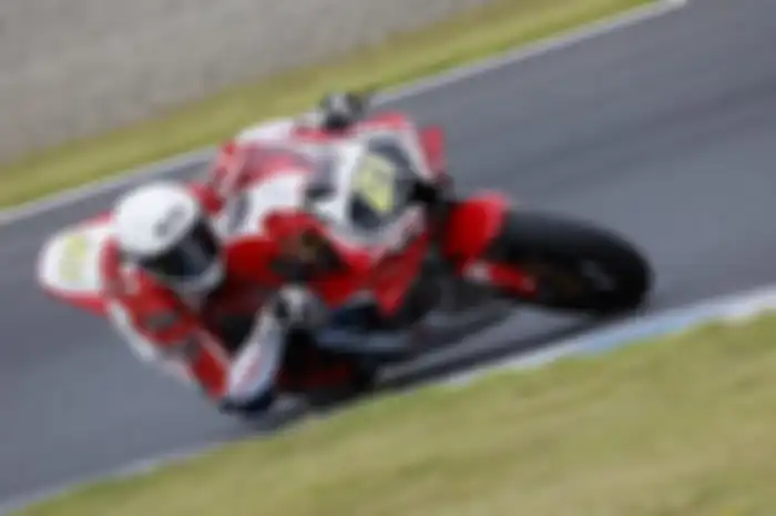 Pembalap Indonesia Adenanta Putra finis P3 di Race 1 SS600 ARRC Jepang 2024.