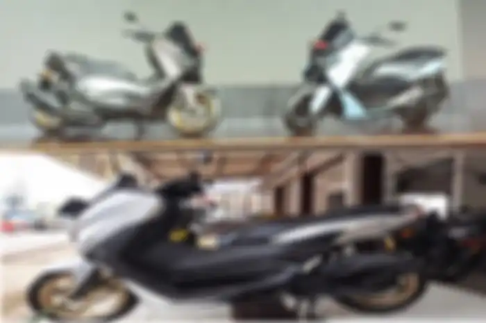 Yamaha NMAX versi Turbo (atas) sudah meluncur, harga motor bekas (bawah) jadi segini.