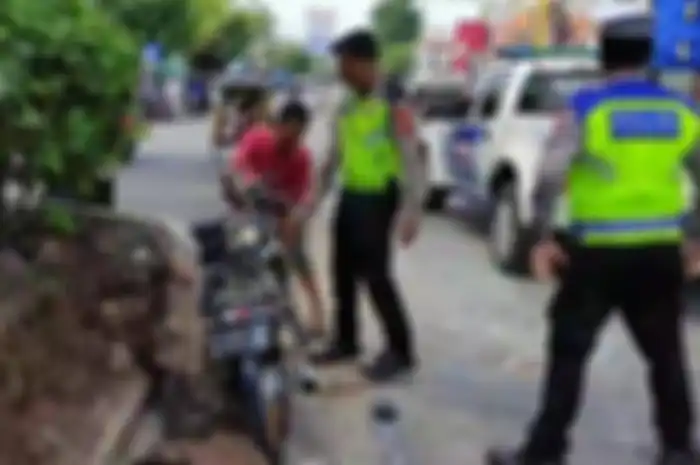 Kecelakaan Honda CB di Kendal hingga pengendara tewas, rombongan klub tinggalkan korban
