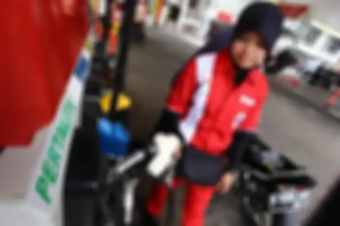 Siap-siap beli Pertalite di SPBU Pertamina terancam ditolak tanpa QR Code, segera daftarkan kendaraan Anda sekarang.