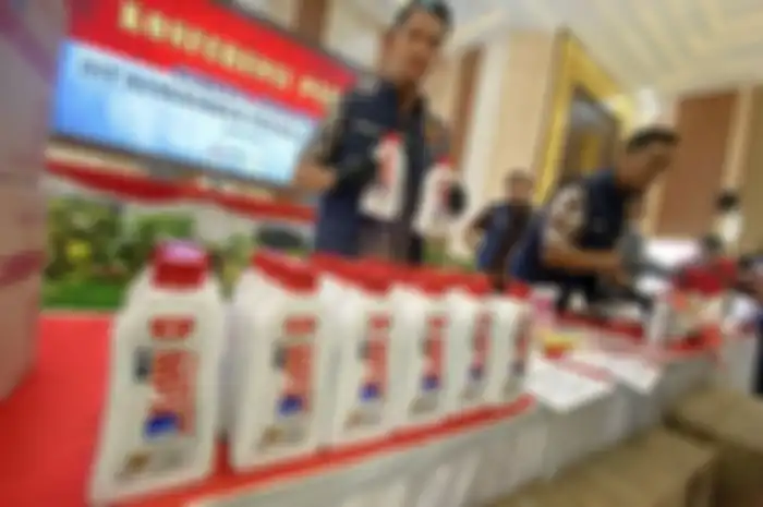 Beberapa ol palsu dengan merek AHM MPX 1.