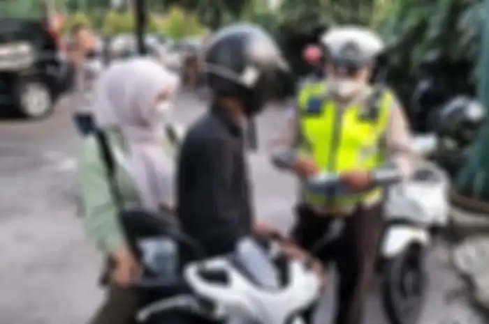 Razia motor besar-besaran operasi patuh jaya resmi digelar di Jakarta mulai Senin (15/7). 