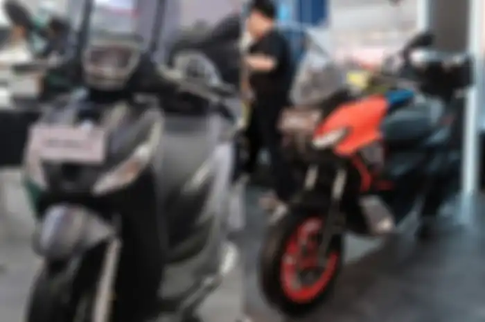 Piaggio Medley S dan Aprilia SR GT pakai aksesoris di GIIAS 2024