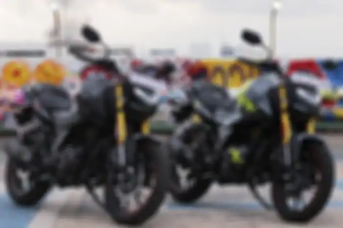 Tampak depan motor baru 2025 yang mesinnya beneran 160 cc.