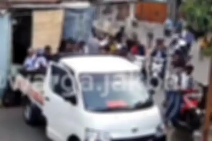 Pelajar SMAN 95 dan SMK PGRI Tawuran Terancam KJP Dicabut
