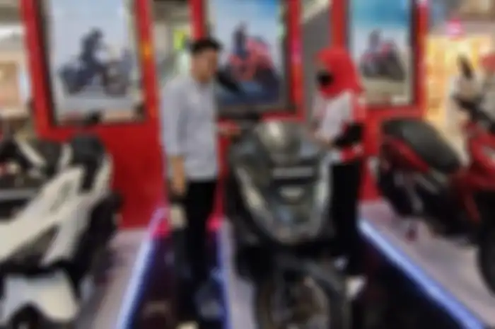 Murah dan bervariasi pilihan cicilan motor baru Honda PCX 160.