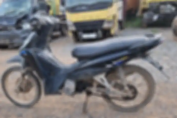 Honda Revo 2023 jadi motor murah, lelang di Jakarta.