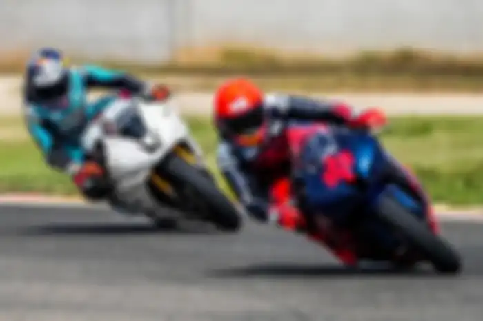 David Alonso latihan bareng Marc Marquez