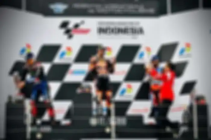 Jelang MotoGP Mandalika 2024 hosting fee Rp 231 miliar belum dibayarkan, Dorna Sport langsung kasih penjelasan.