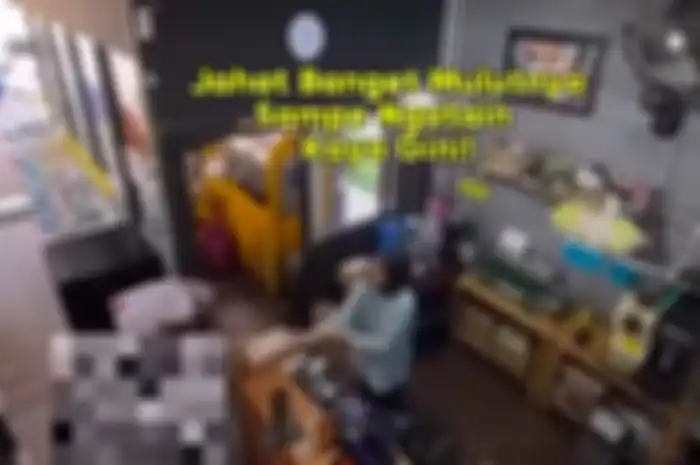 Seorang pegawai perempuan disabilitas di coffe shop di Depok dihina driver ojol karena pelayanan lambat, pihak grab langsung ambil tindakan.