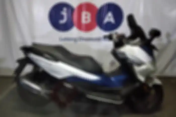 Bukan motor murah sembarangan nih, Honda Forza yang harga aslinya segini.