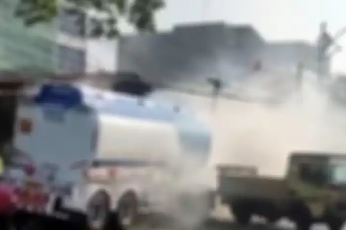 Truk Tangki Hilang Kendali Akibat Supir Terkena Serangan Jantung Lima Orang Tewas Tertabrak di Jakarta Utara