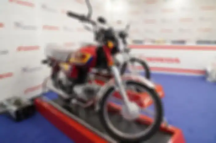 Honda Win masih dijual di dealer&nbsp; dengan nama CD70.