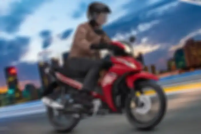 Yamaha Jupiter Z1 2024 warna Metallic Red