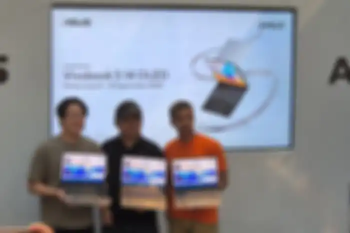 ASUS meluncuran laptop AI Baru, vivobook S 14 OLED dengan Processor AMD Ryzen 300 Series