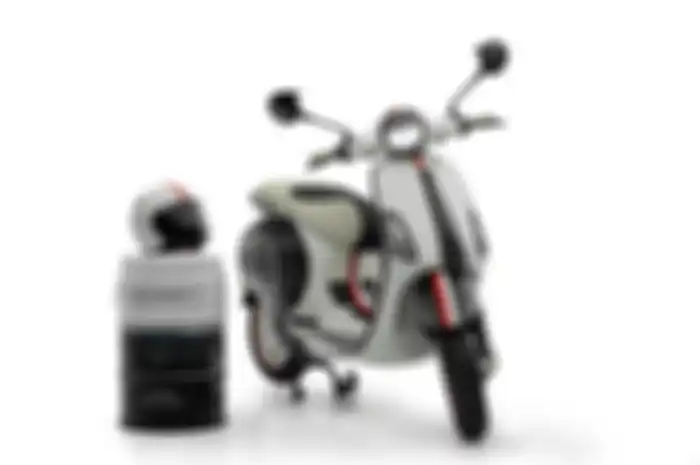 Tampilan depan motor listrik baru Vespa Elettrica Monaco Edition dari Mansory.