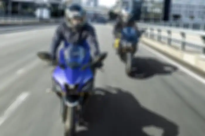 Yamaha jual YZF-R125 dan R15 barengan di Jepang