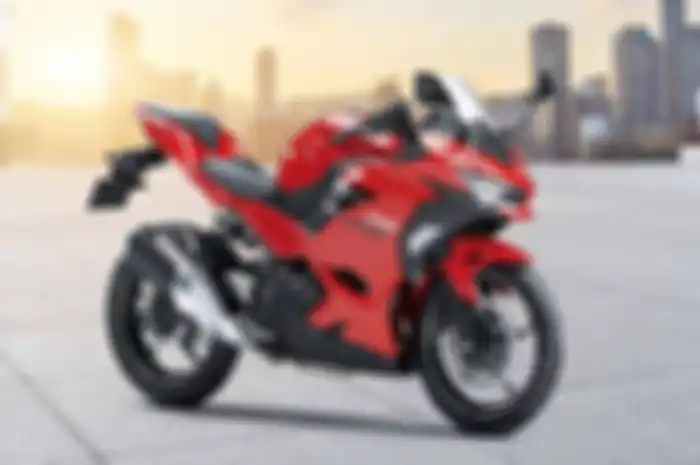 Kawasaki Ninja 250, motor baru gaya sporti cicilan termurah enggak pakai mahal.