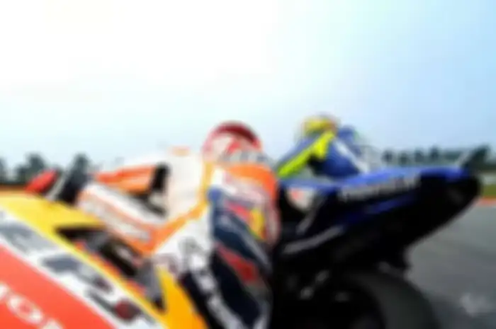 Valentino Rossi Ungkit Insiden dengan Marc Marquez Tahun 2015 Takut Pecco Bagnaia Dikalahkan Musim Depan?