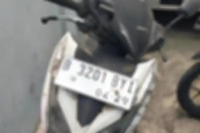 Honda Vario 125 tahun 2014 bukan rangka esaf pilihan motor murah ditawarkan KPKNL Jakarta mulai Rp 3 jutaan.