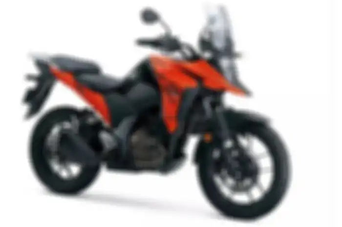 Suzuki V-Storm 250 SX dibanderol Rp 59.500.000 lebih murah dari harga Yamaha XMAX Connected 250.