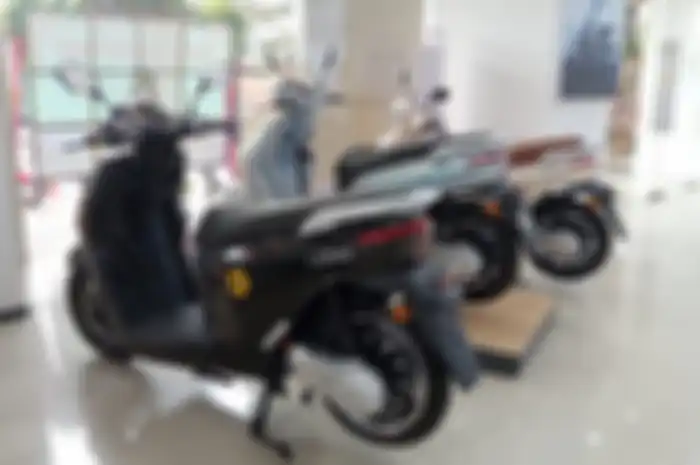 Motor listrik Sunra tawarkan 7 tipe yang bisa dipilih harga mulai Rp 14 jutaan.