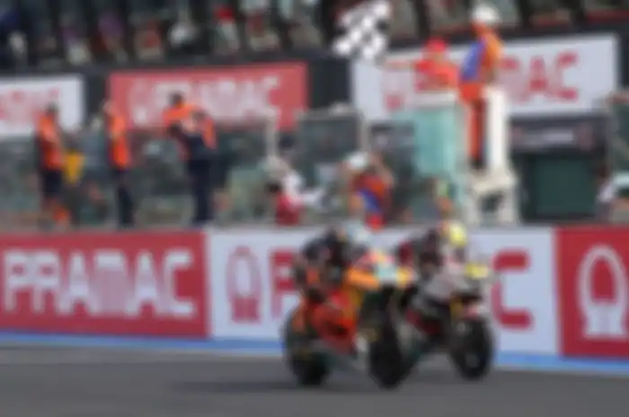 Momen murid Valentino Rossi, Celestino Vietti bikin deg-degan di balapan Moto2 Emilia Romagna 2024, pembalap Indonesia Mario Aji finis segini.