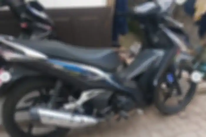 Motor murah Honda Supra X Helm In tahun 2015 buka harga Rp 1 jutaan, irit bensin bagasi luas.