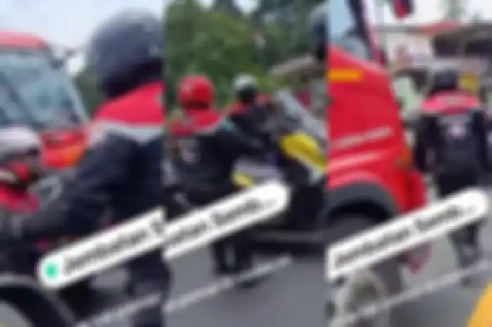 Video komunitas Yamaha NMAX hadang truk Pertamina di Deli Serdang, Sumatera Utara.