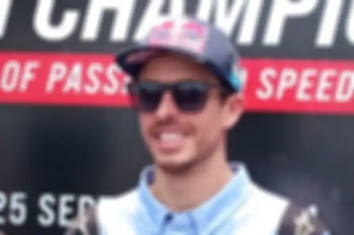 Pembalap Gresini Racing Alex Marquez di Sirkuit Internasional ePrix Jakarta, Ancol, Jakarta Utara, Rabu (25/9/2024).