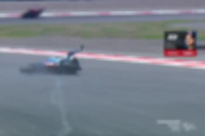 Sesi hari pertama MotoGP Indonesia di Sirkuit Mandalika sudah makan korban tuh. 