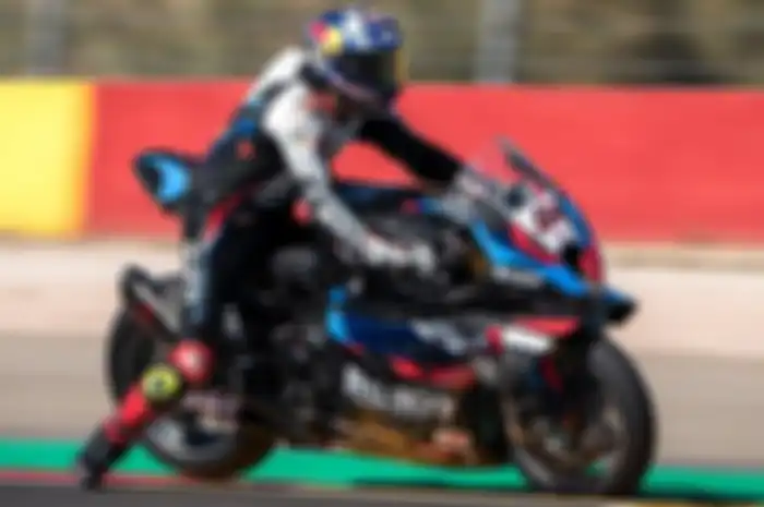 Gaya mengerem Toprak Razgatlioglu bikin kagum pembalap MotoGP