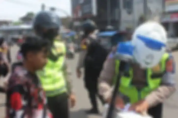 Ada 7 pelanggaran yang jadi incaran polisi saat operasi zebra yang akan digelar mulai Senin (14/10/2024).